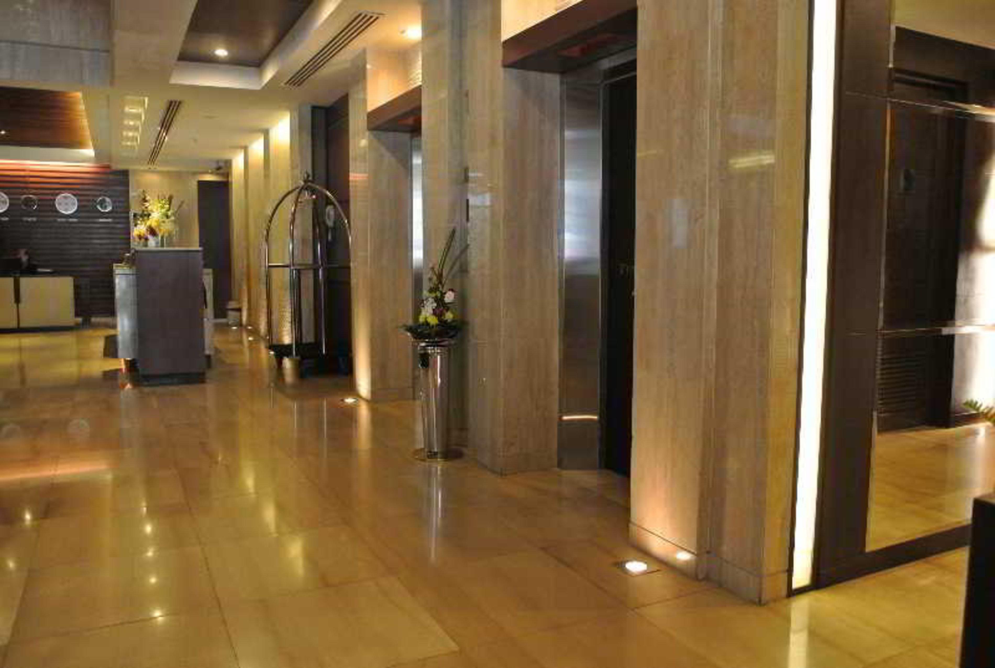 FuramaXclusive Asoke, Bangkok Hotel Kültér fotó